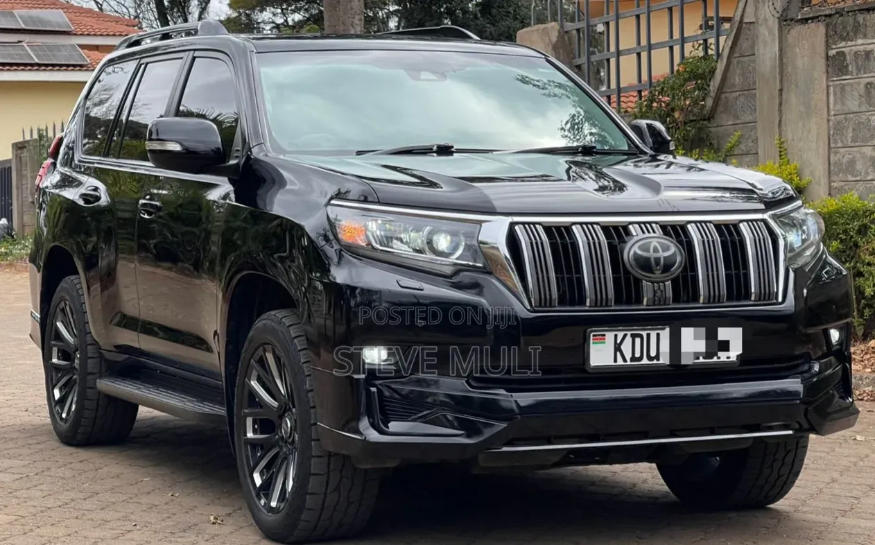 Toyota Land Cruiser Prado 2018 Black