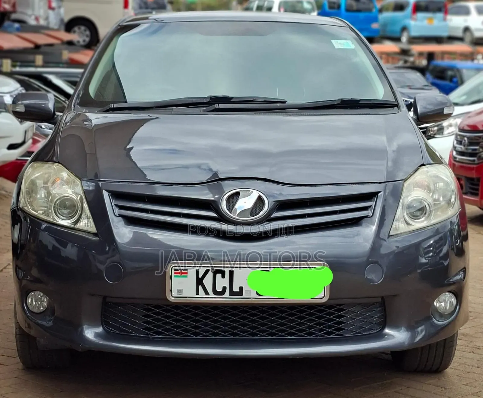 Toyota Auris 2010 Black