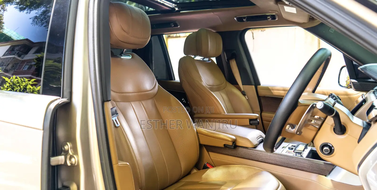 Land Rover Range Rover Vogue 2021 Gold