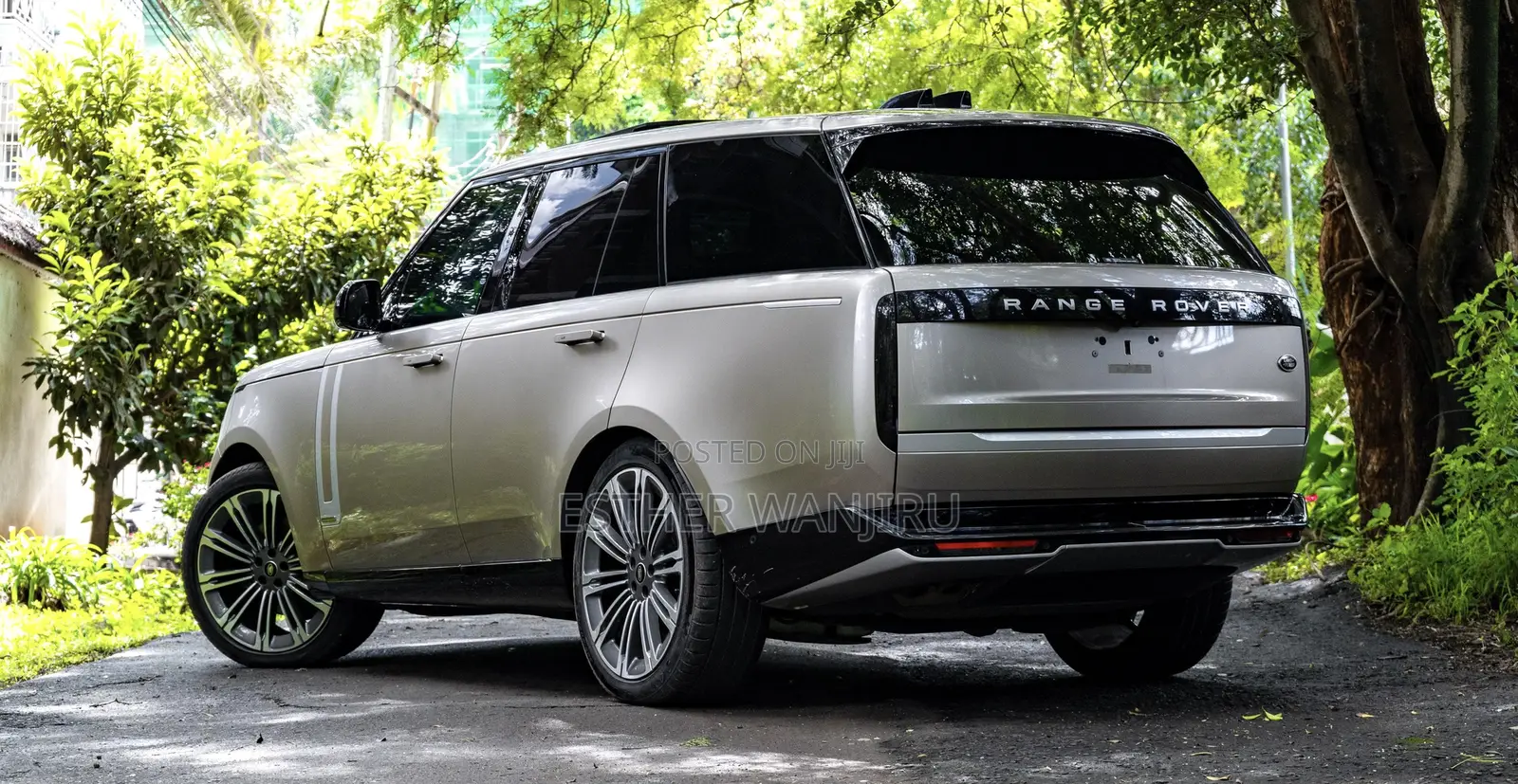 Land Rover Range Rover Vogue 2021 Gold