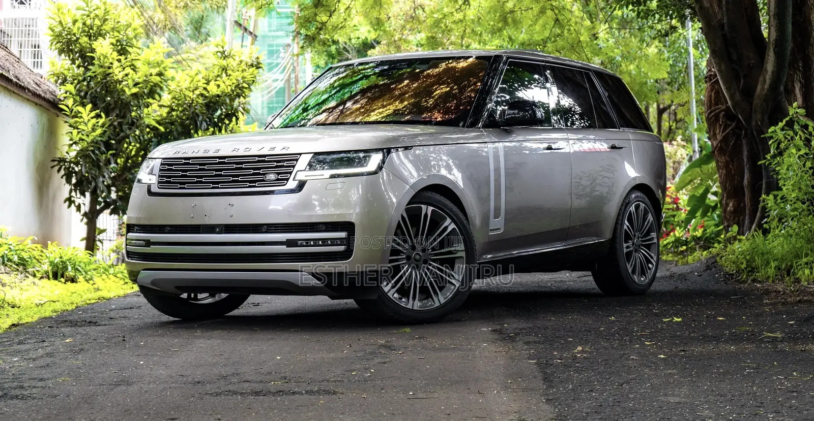 Land Rover Range Rover Vogue 2021 Gold