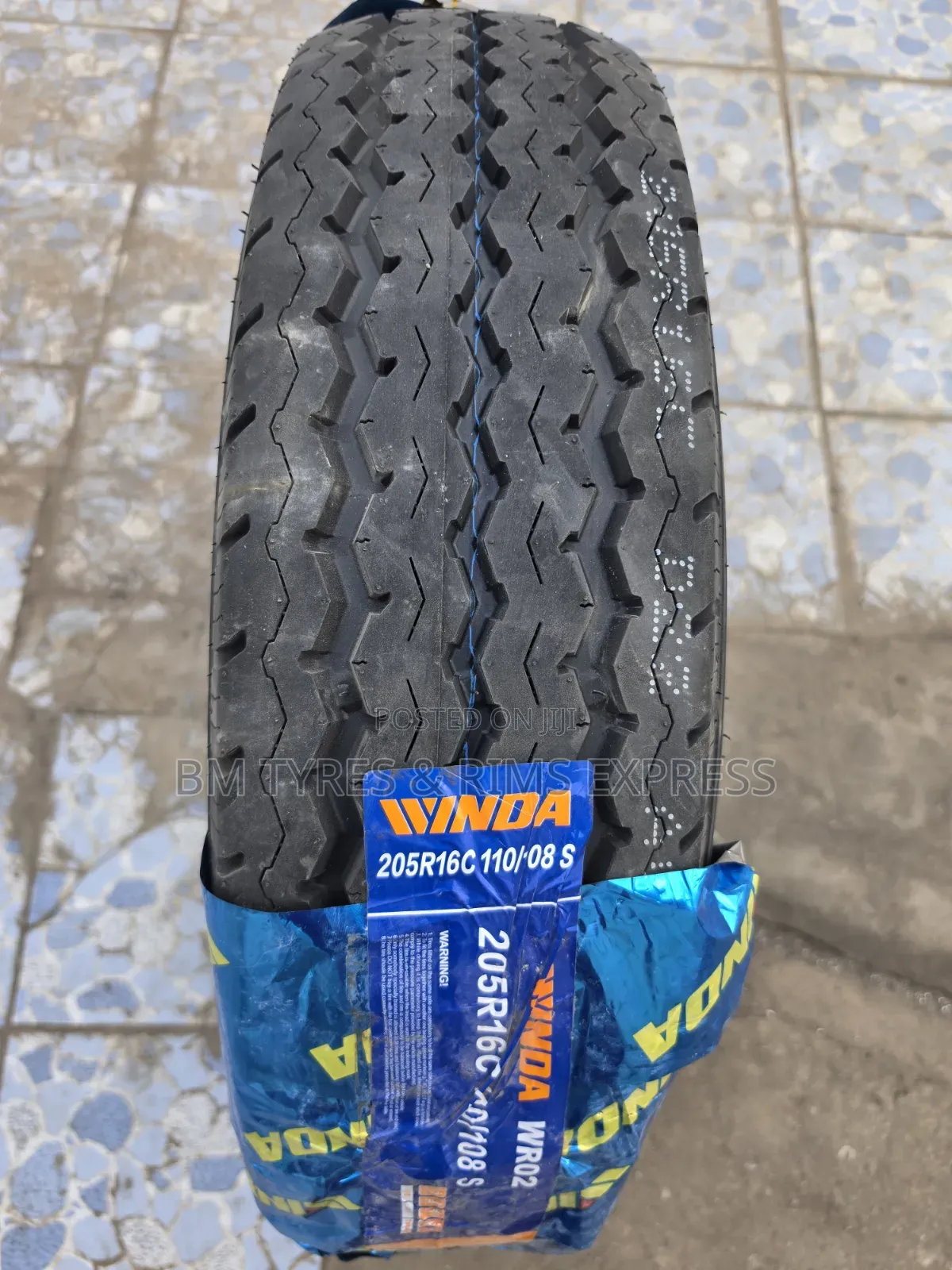205 R16 Winda Tires (Commercial)