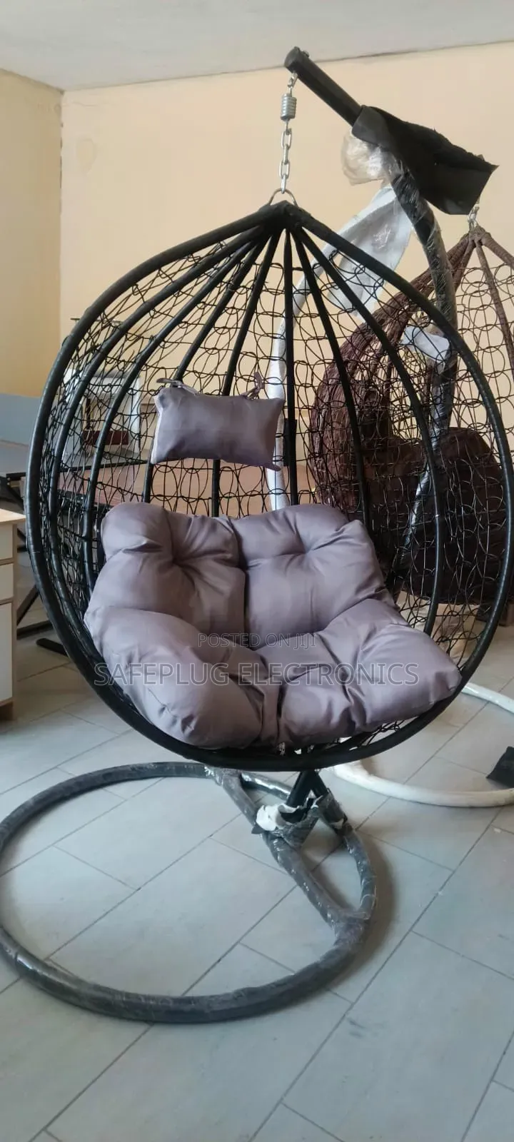Executive Outdoor Swing Chair – Premium Hanging Seat