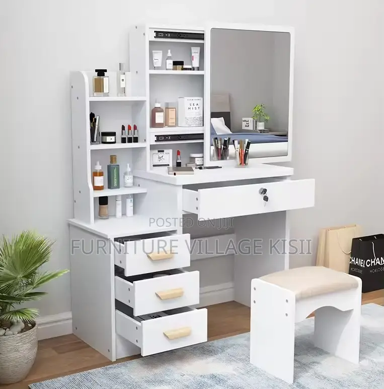 Dressing Table ; Wooden Dressing Table With Mirror