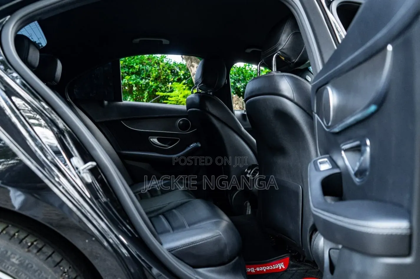 Mercedes-Benz C200 2016 Black