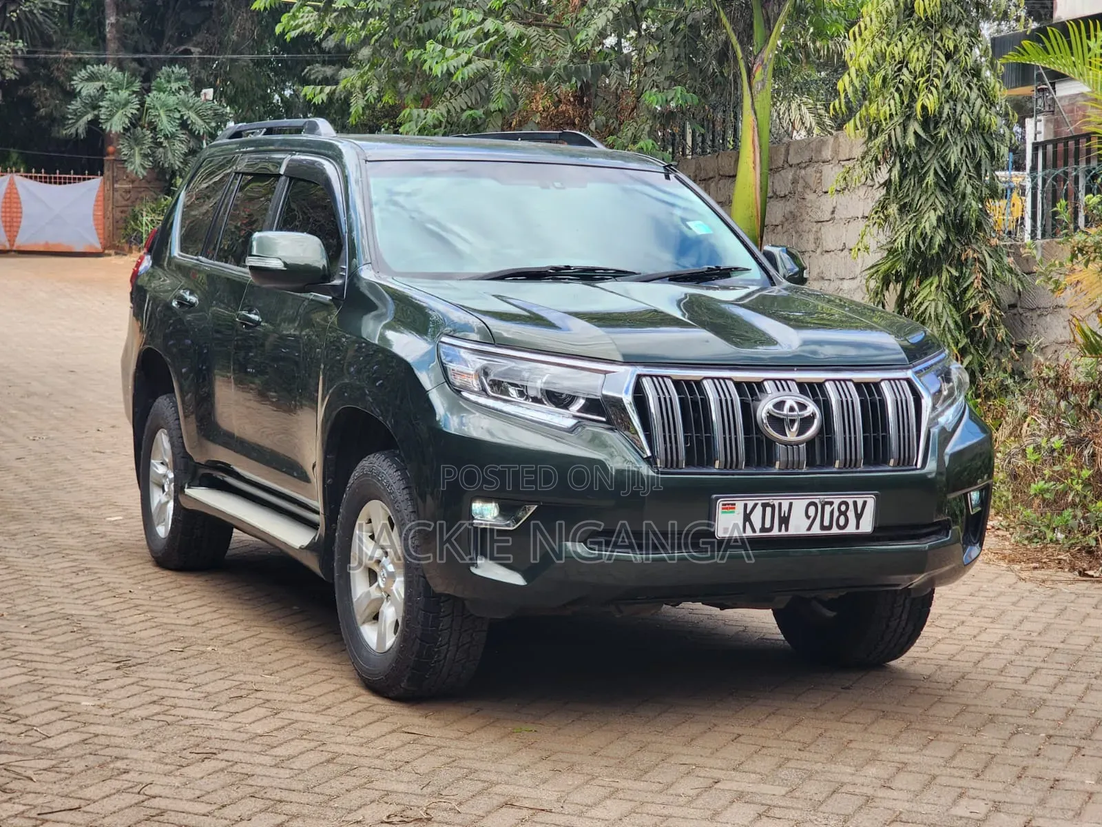 Toyota Land Cruiser Prado 2014 Green