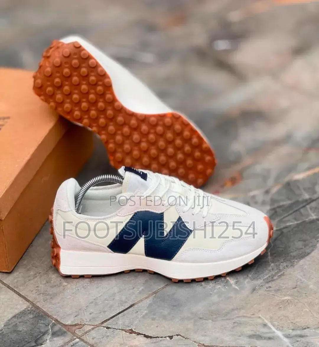 New Balance 327