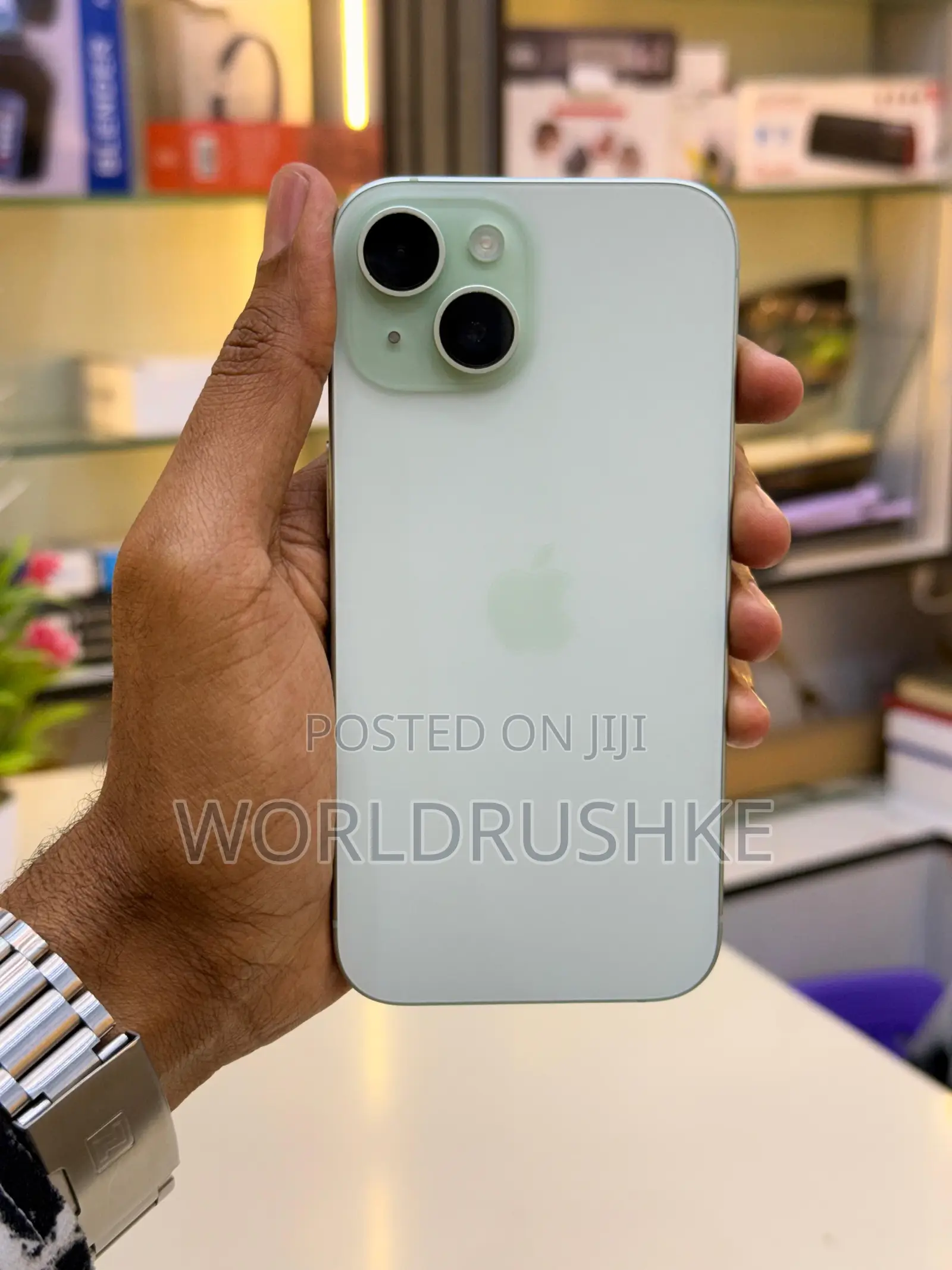 Apple iPhone 15 128 GB Green