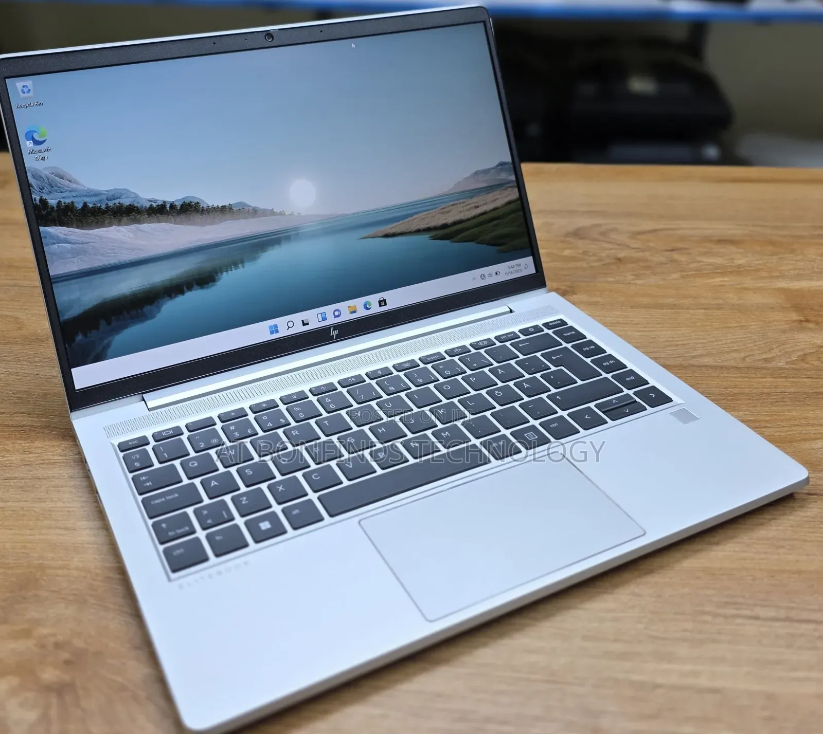 Laptop HP EliteBook 645 G9 16GB AMD Ryzen 5 SSD 256GB