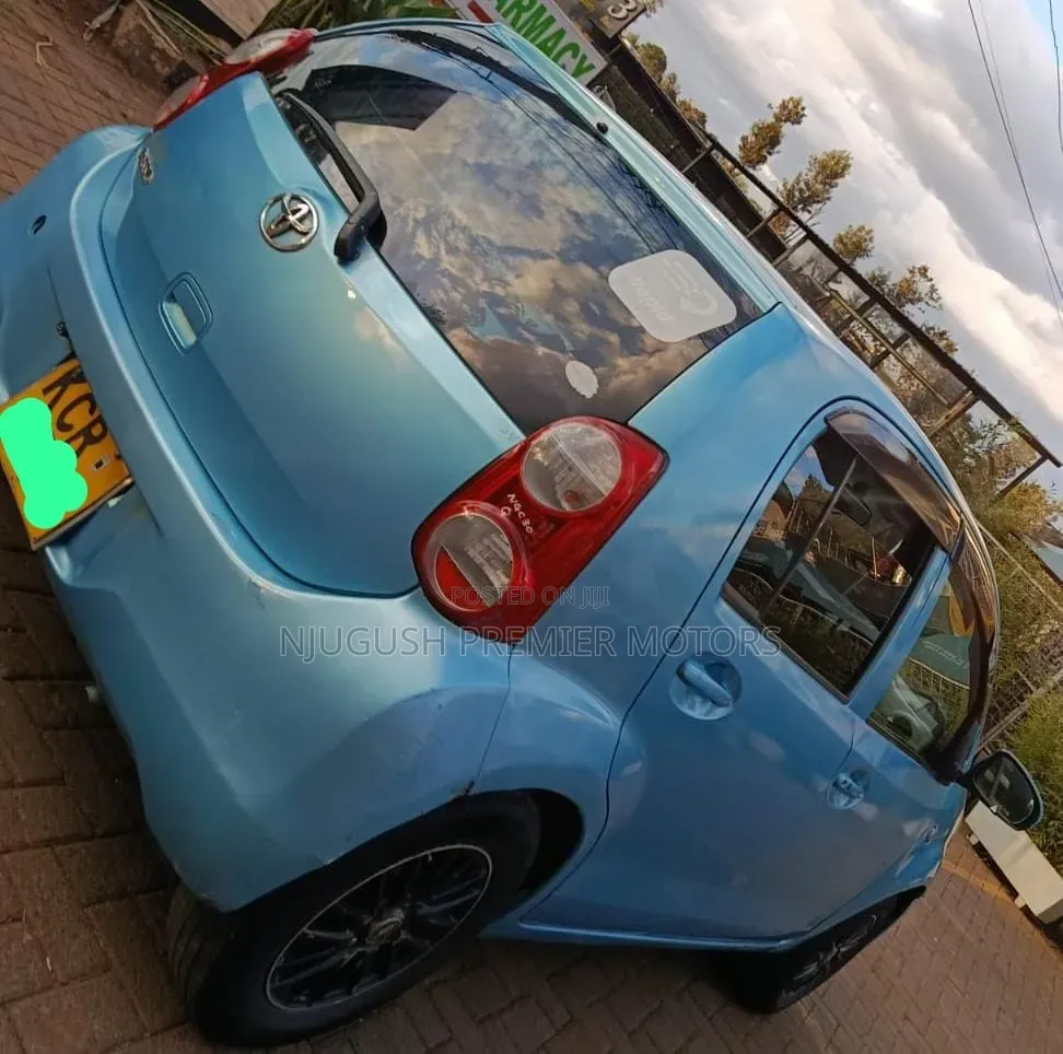 Toyota Passo 2011 Blue