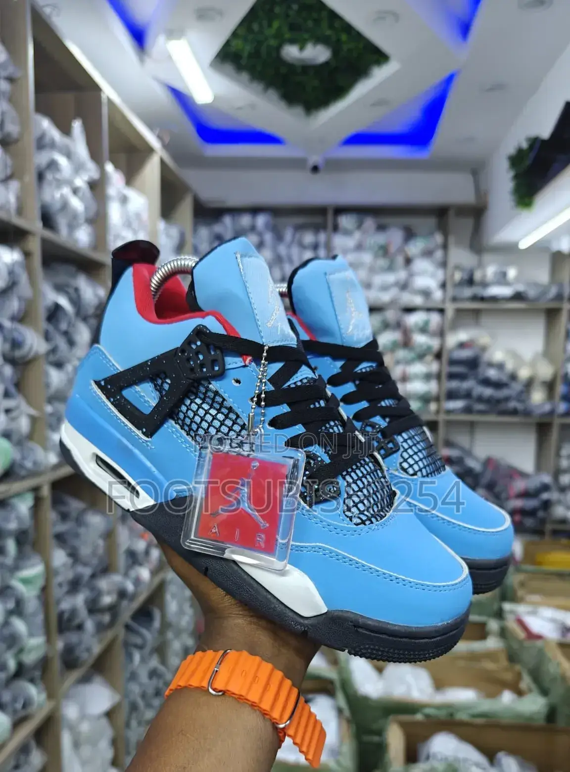 Air Jordan Reverse Travis
Scott