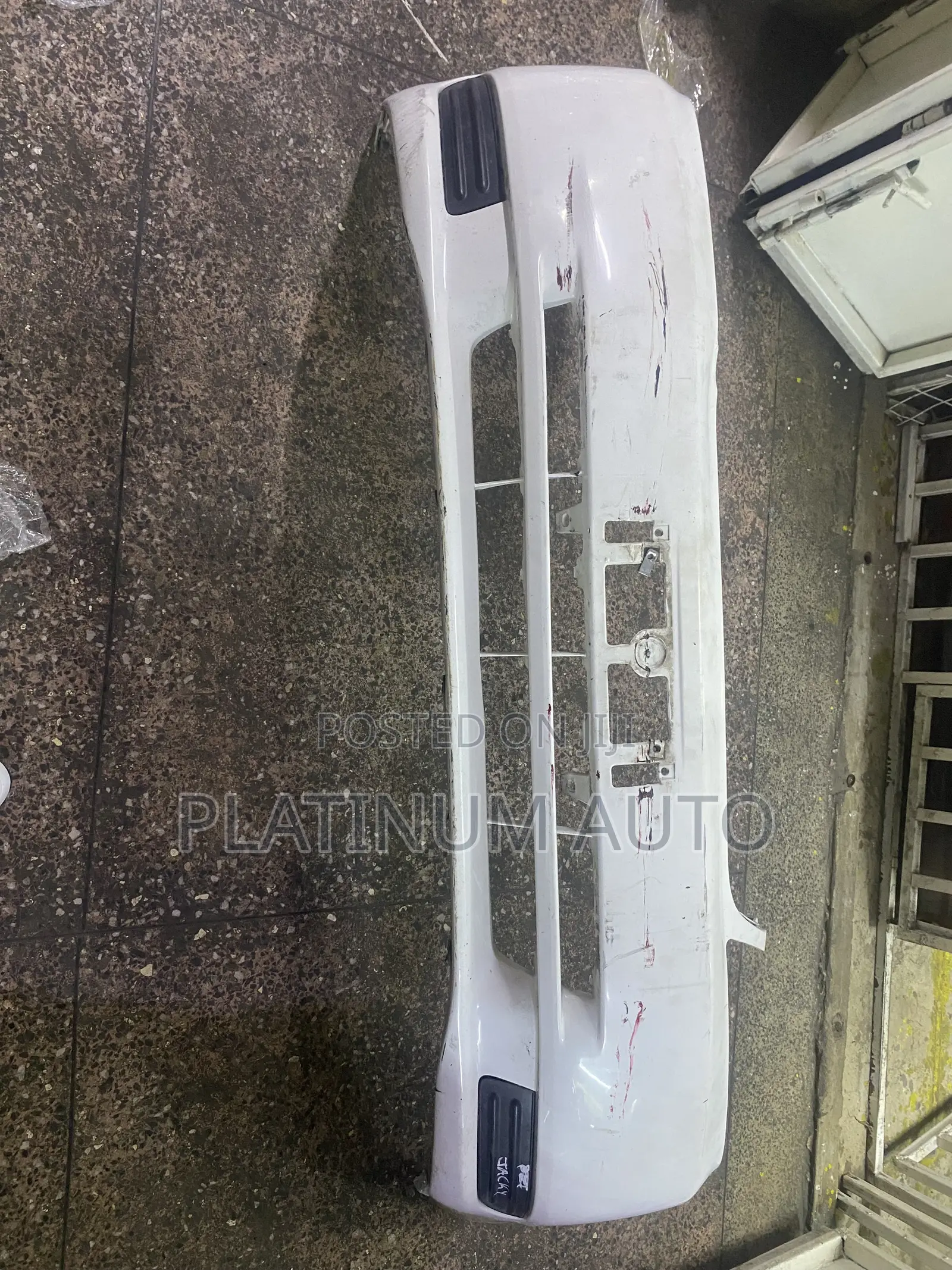 Front Bumper Nze /Fielder 2003