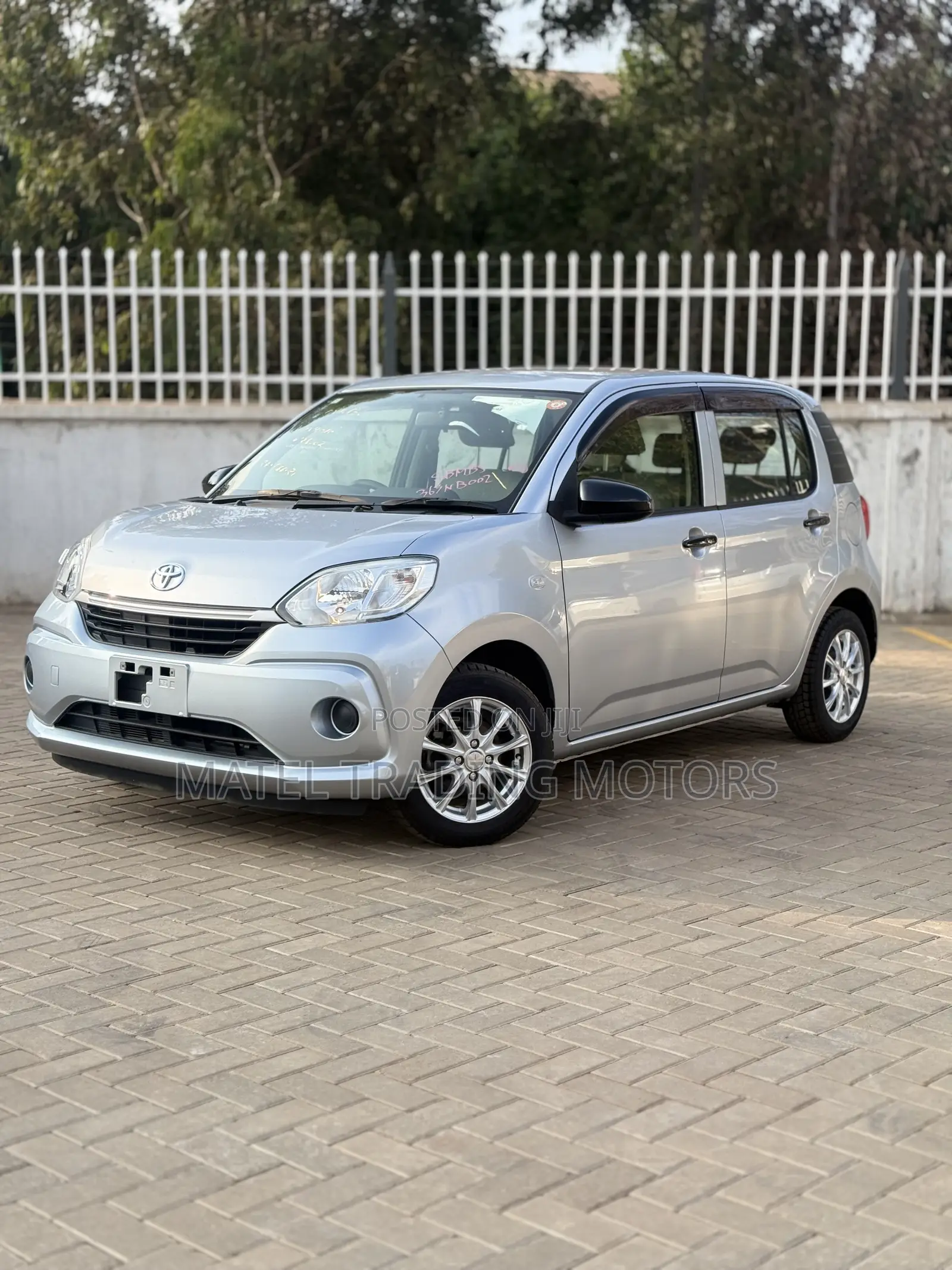 Toyota Passo 1.0 FWD 2019 Silver
