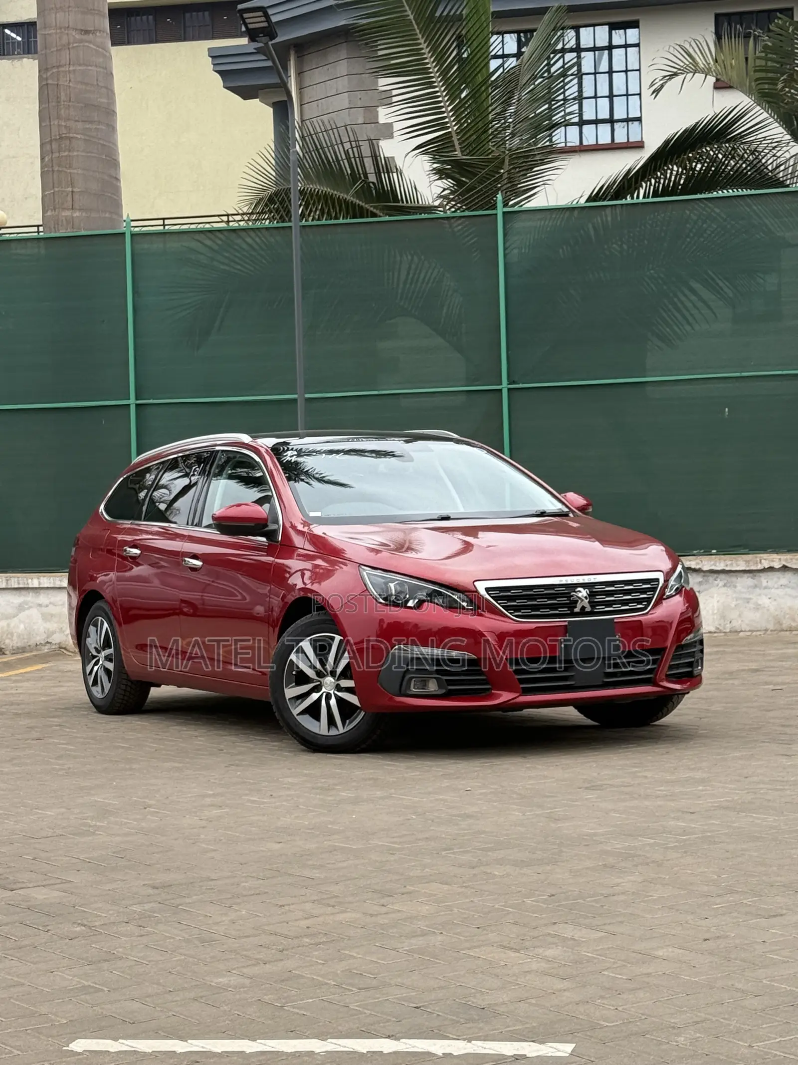Peugeot 308 2019 Red