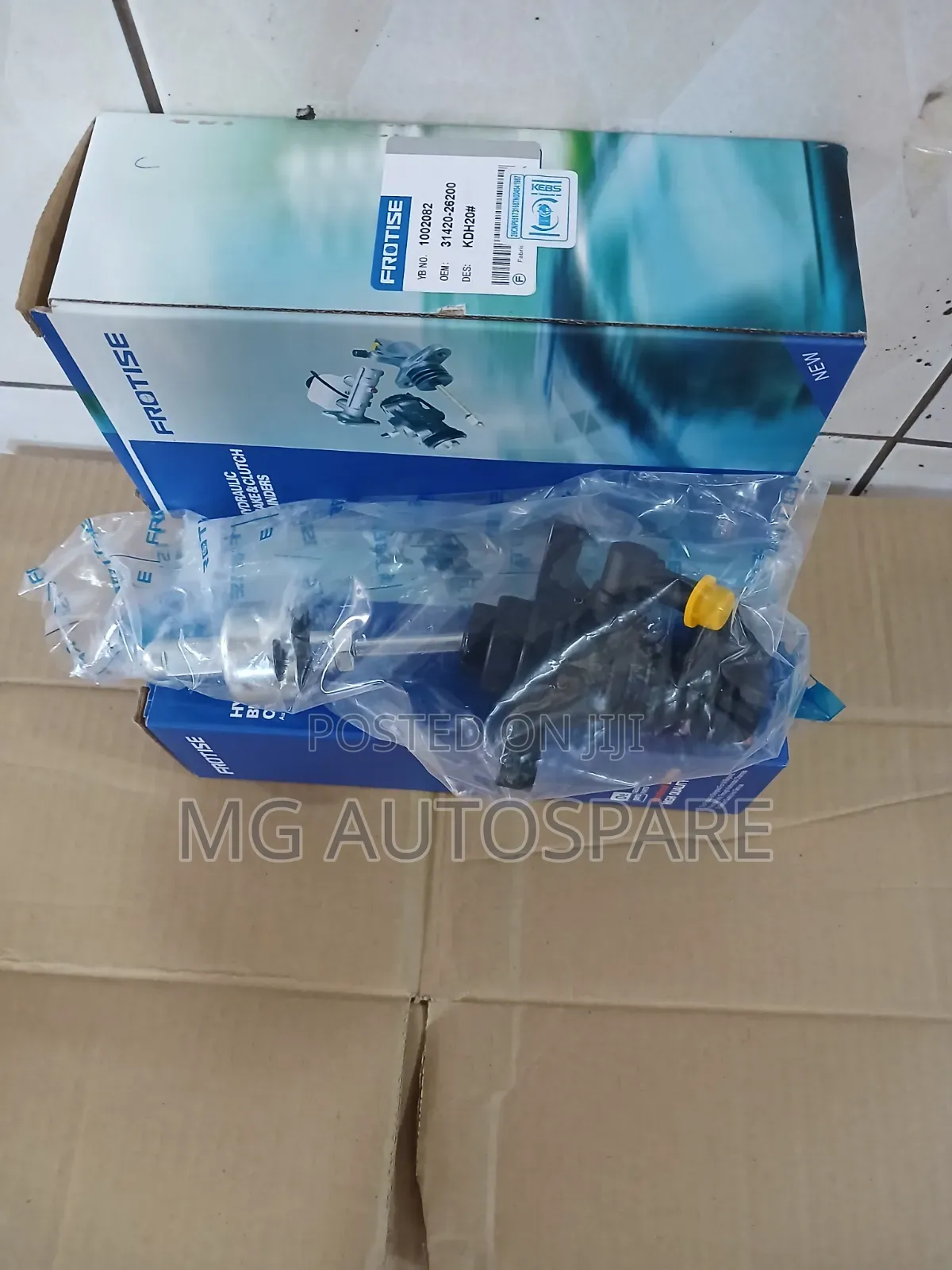 Frotise Hydraulic Brake & Clutch Cylinder Top Designed For7L & 9L Cars