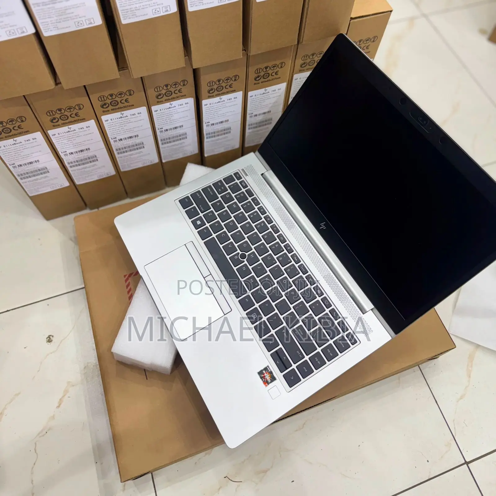 New Laptop HP EliteBook 745 8GB AMD Ryzen SSD 256GB