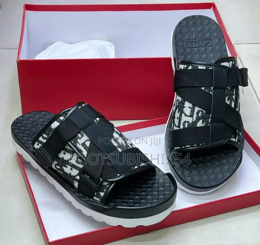 Dior Slides