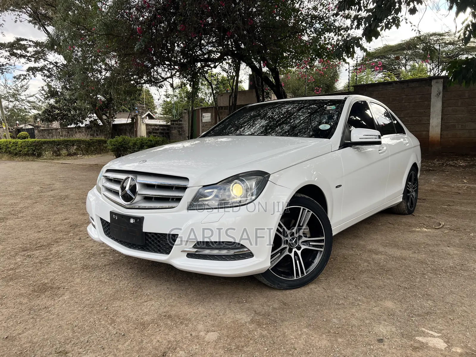 Mercedes-Benz C200 2014 White