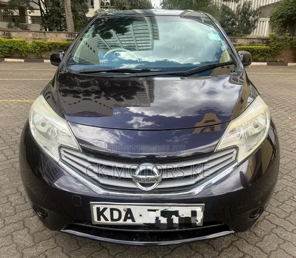Nissan Note 1.2 Petrol 2013 Maroon