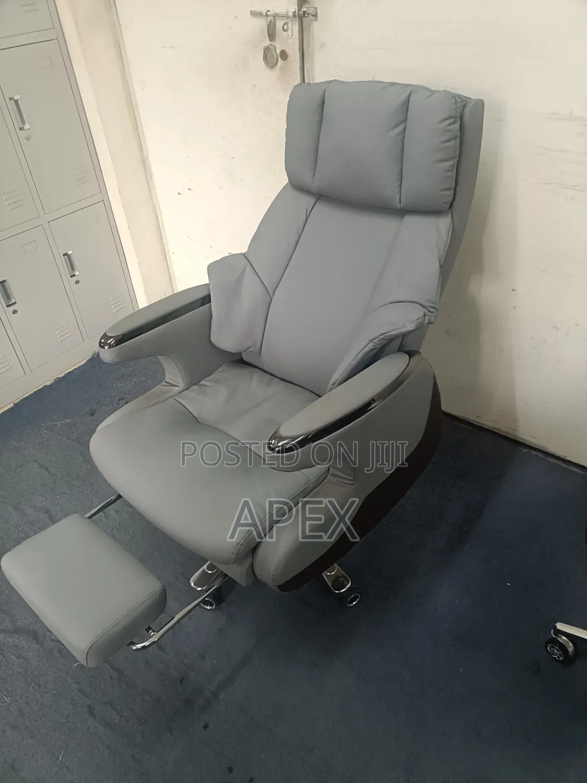 Director's Executive Office Chair