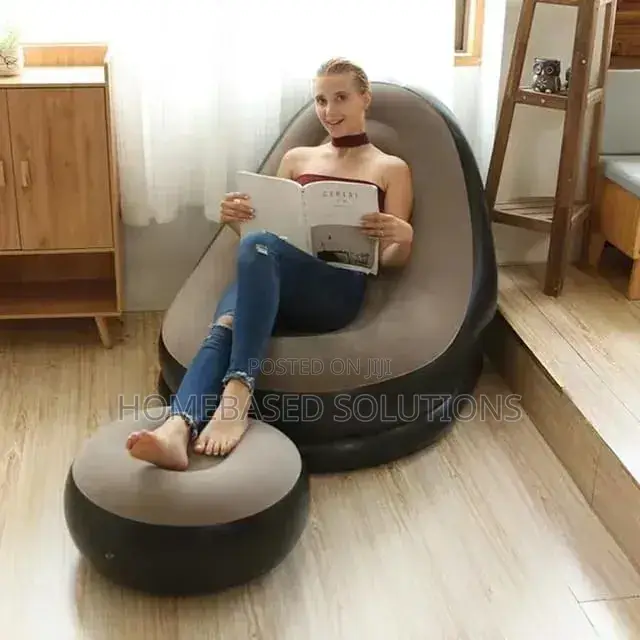 2-in-1 Inflatable Seat With Manual Pump