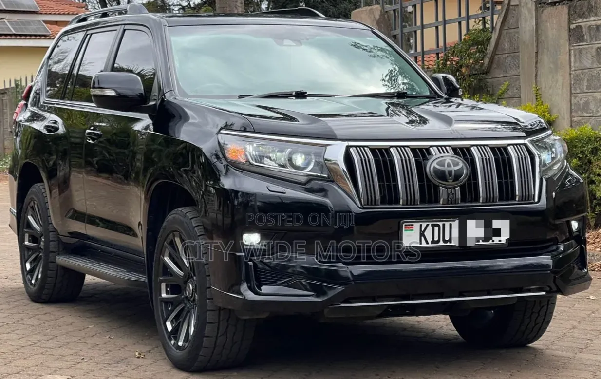 Toyota Land Cruiser Prado 2018 Black