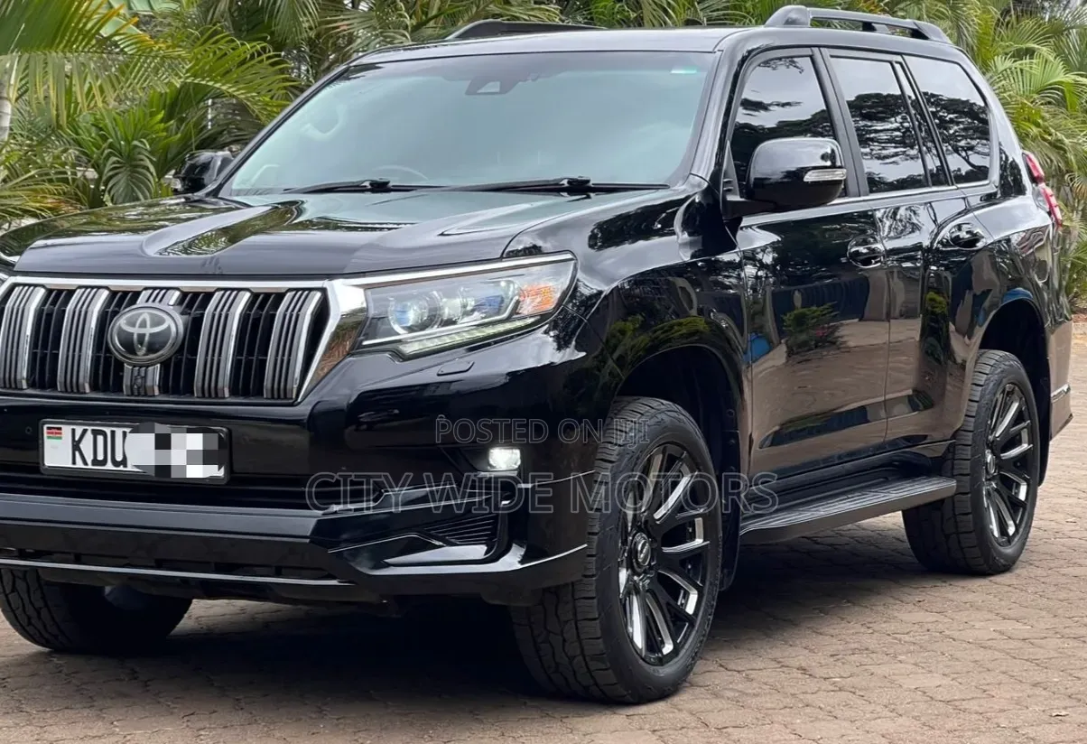 Toyota Land Cruiser Prado 2018 Black
