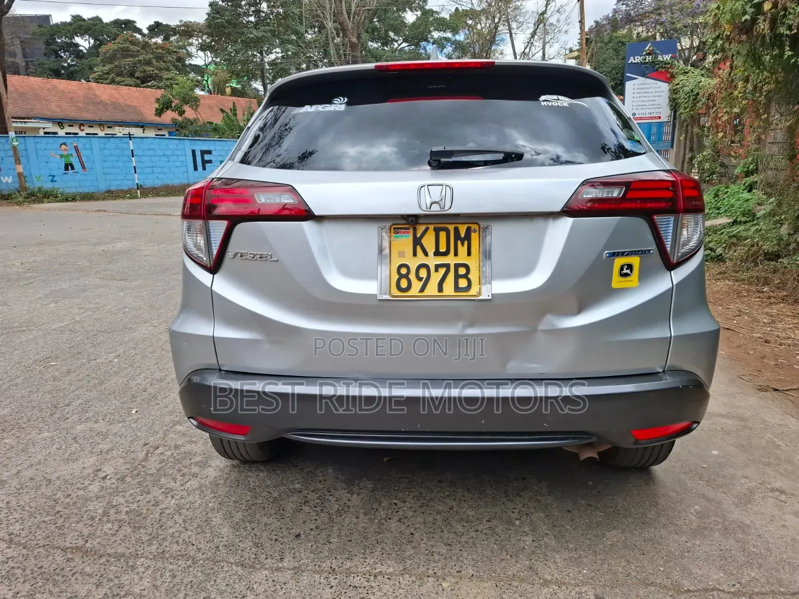 Honda Vezel 1.5 Hybrid 2WD 2016 Silver