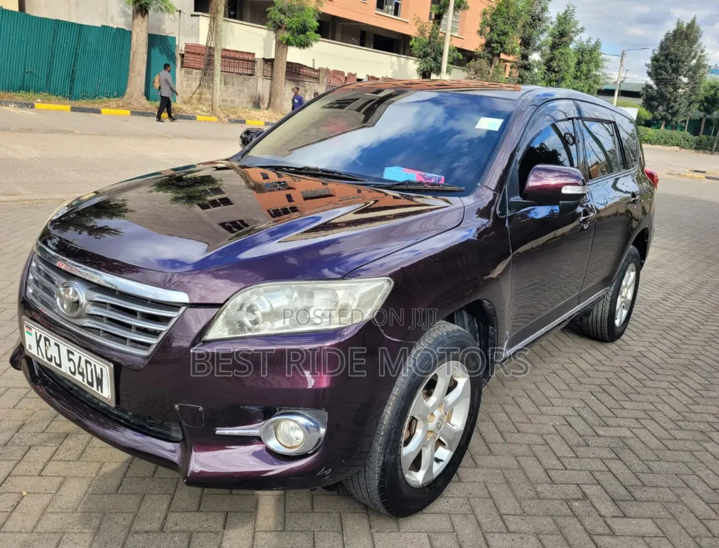 Toyota Vanguard 2011 Burgundy