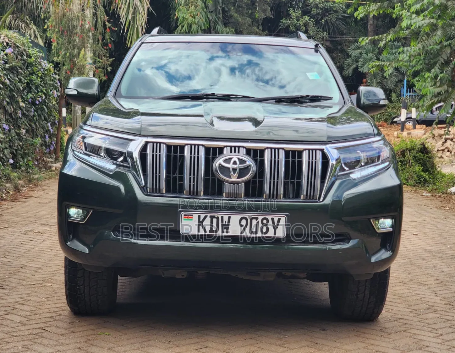Toyota Land Cruiser Prado 3.0 D-4D (190 Hp) 7 seats 2014 Green
