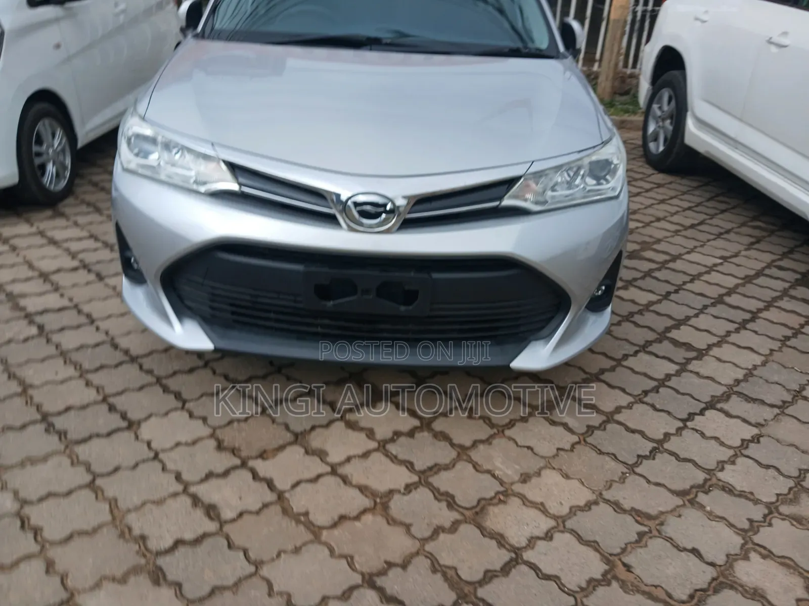 Toyota Axio 2019 Silver