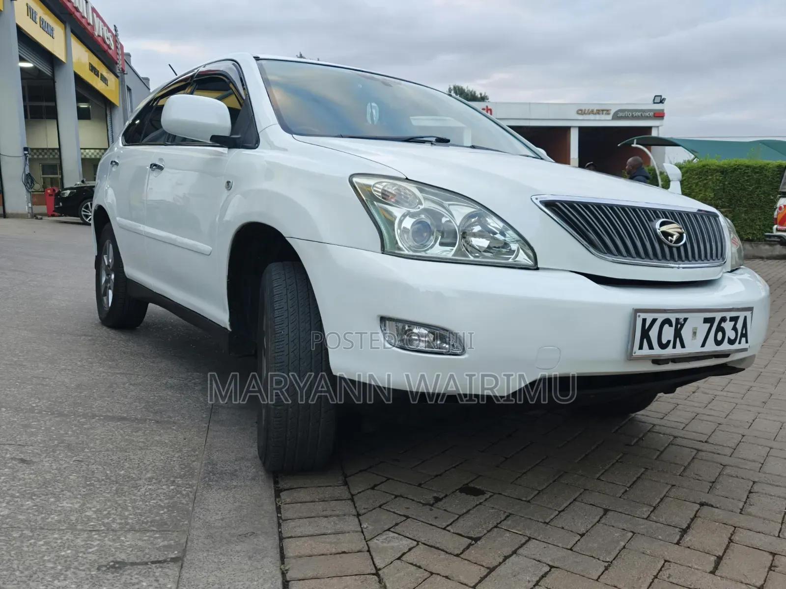 Toyota Harrier 2010 White