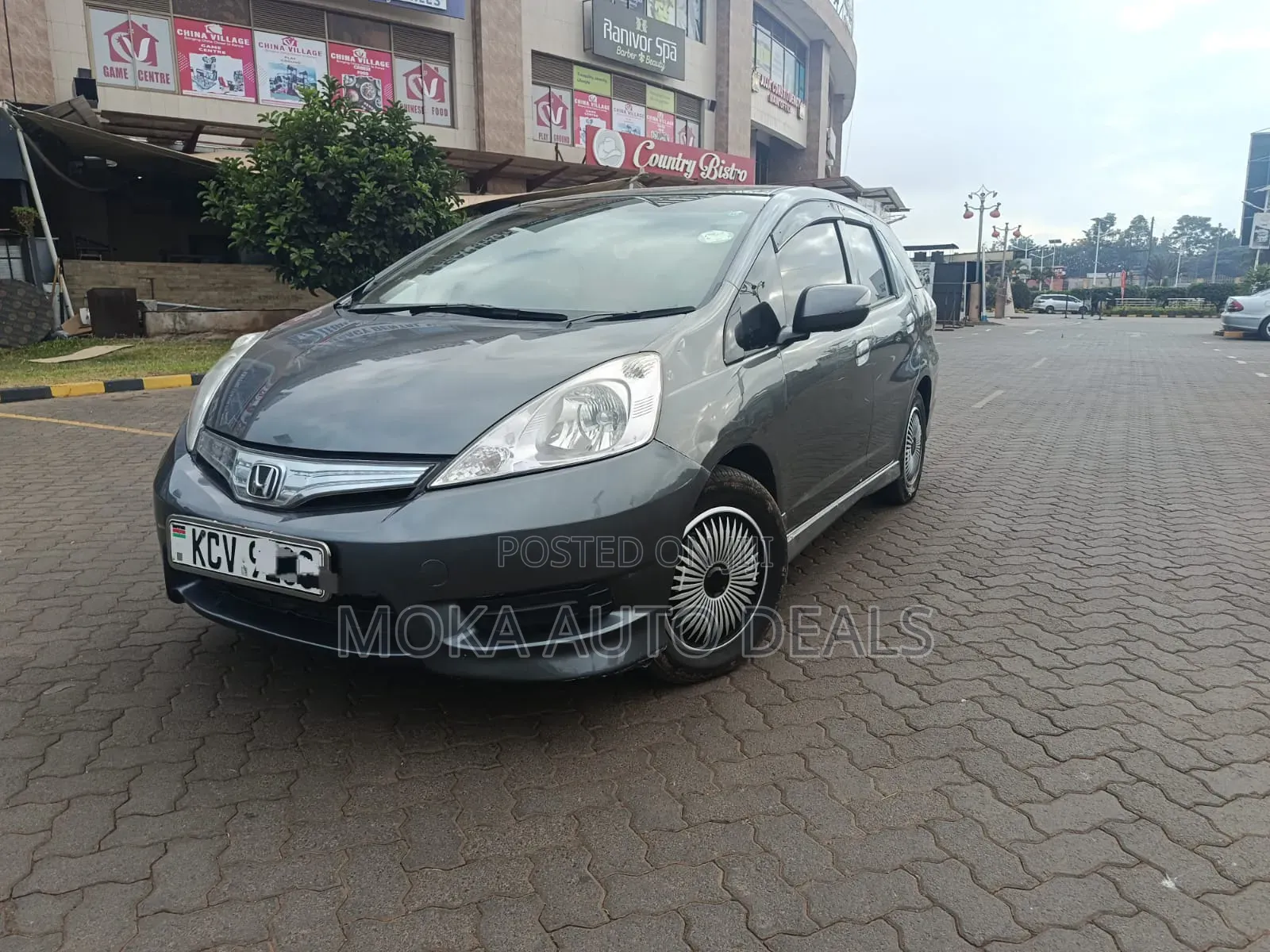Honda Fit Shuttle 1.3 Hybrid 2WD 2012 Gray
