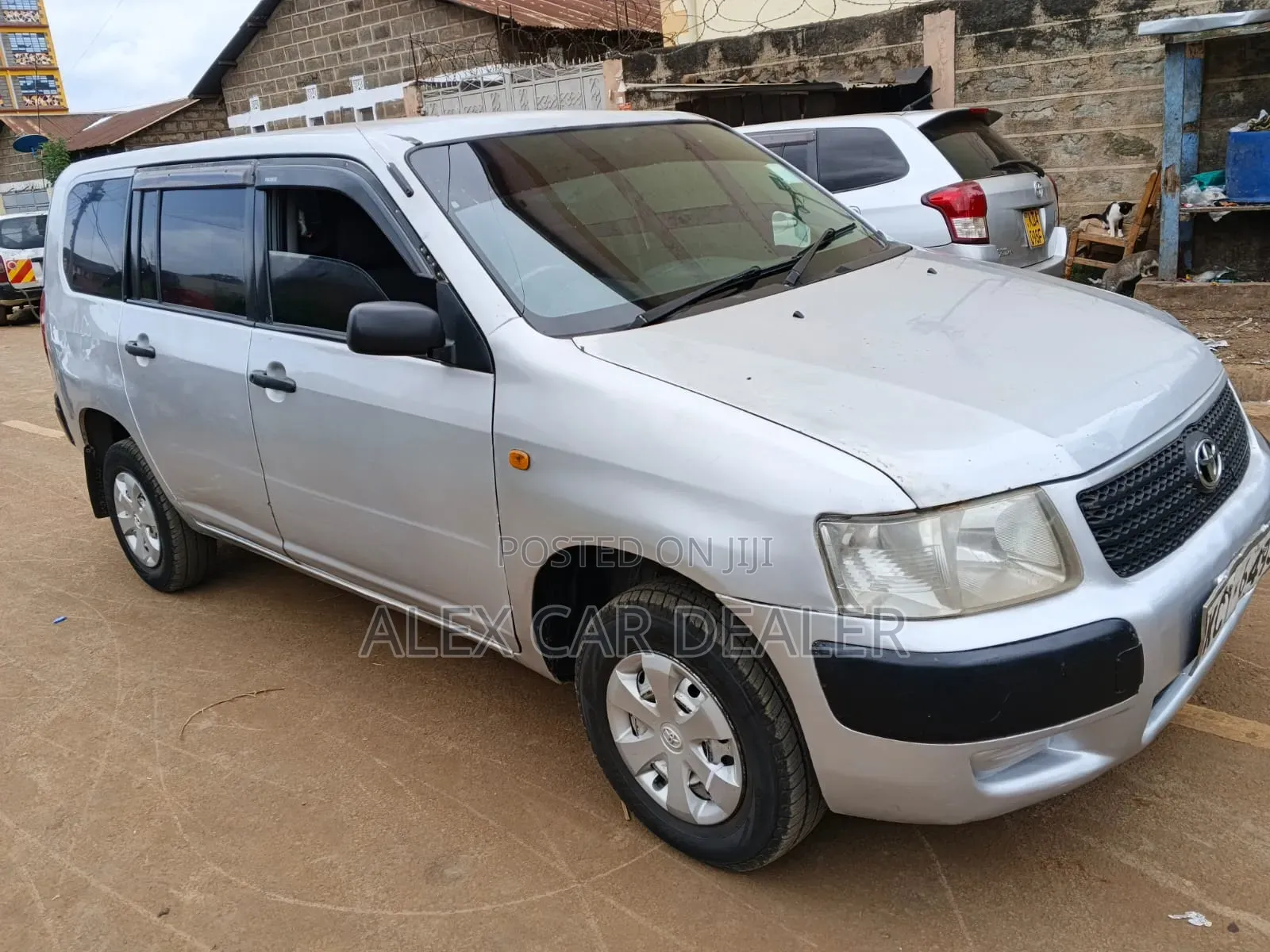 Toyota Succeed SV Premium 2014 Silver