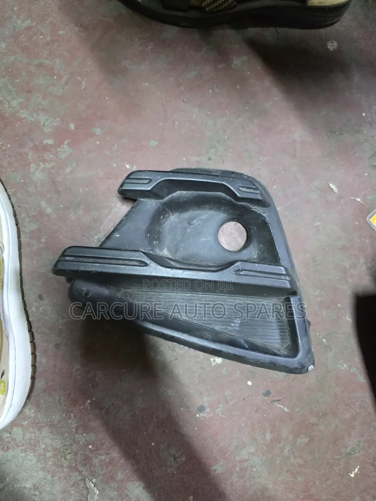 Cx5 2015 Fog Light Cover Woth Small Hole