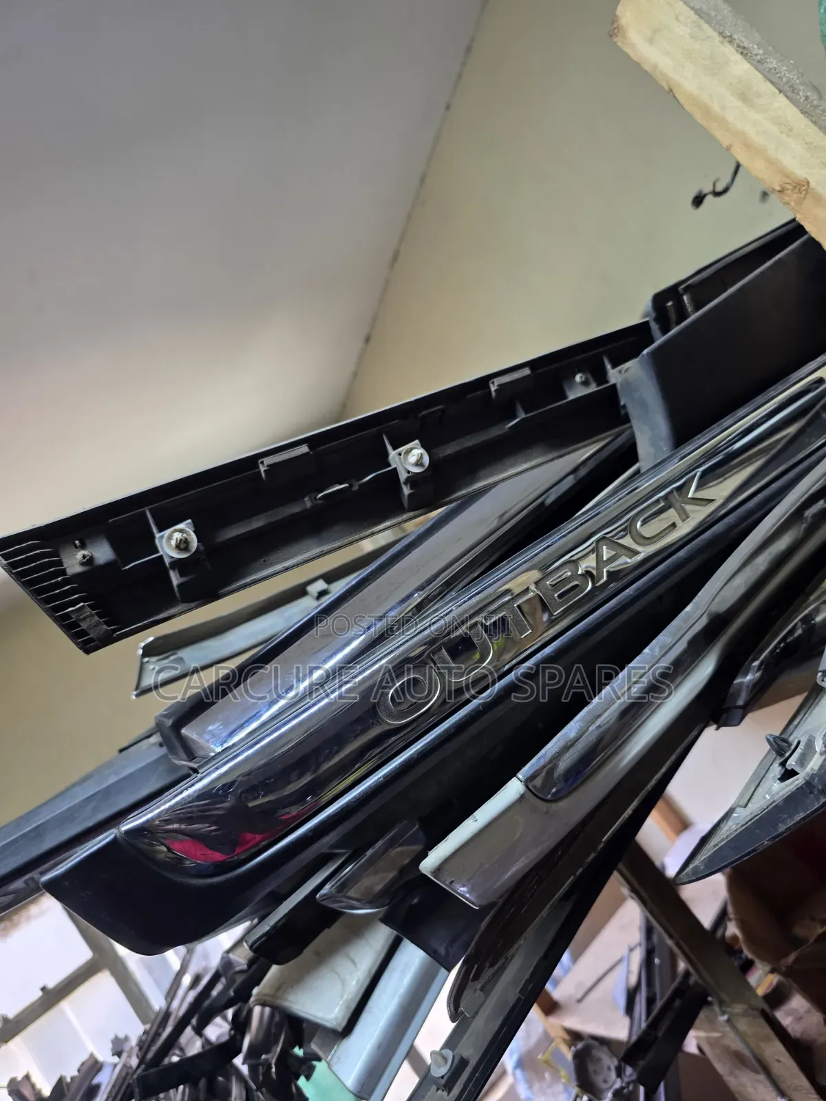 Subaru Outback Bs9 Door Mouldings