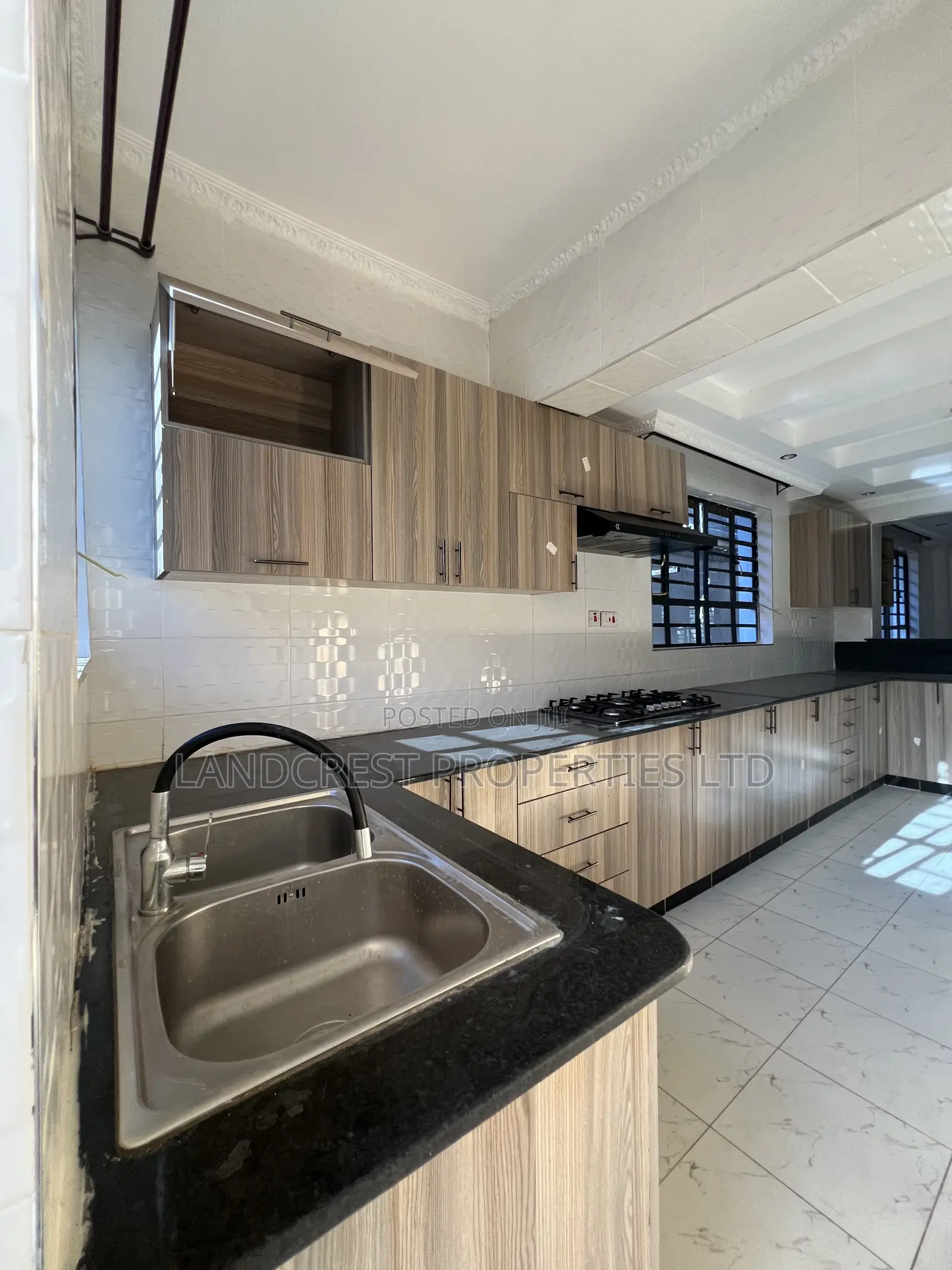 5bdrm Mansion in Kahawa Sukari for rent