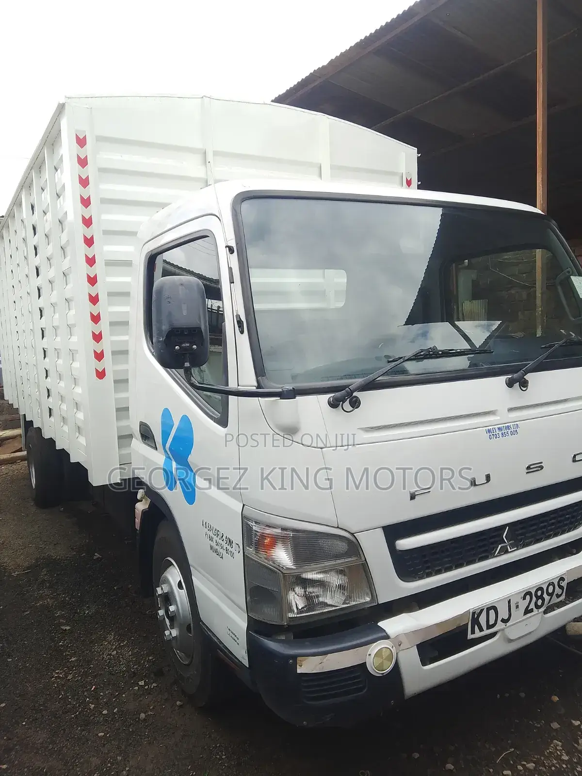 MITSUBISHI Fuso Canter