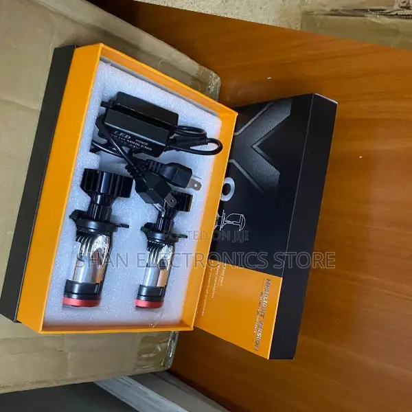 H4 LED Y8 Mini Projector Headlight Bulbs 22000LM High Low Beam