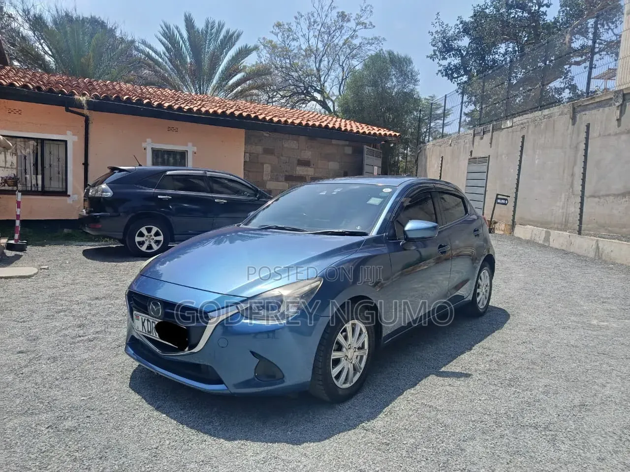 Mazda Demio 2017 Blue