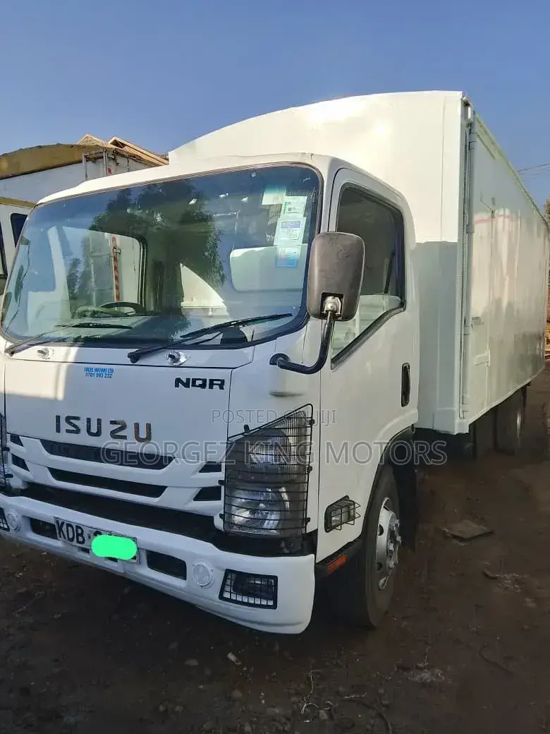 Isuzu NQR Truck