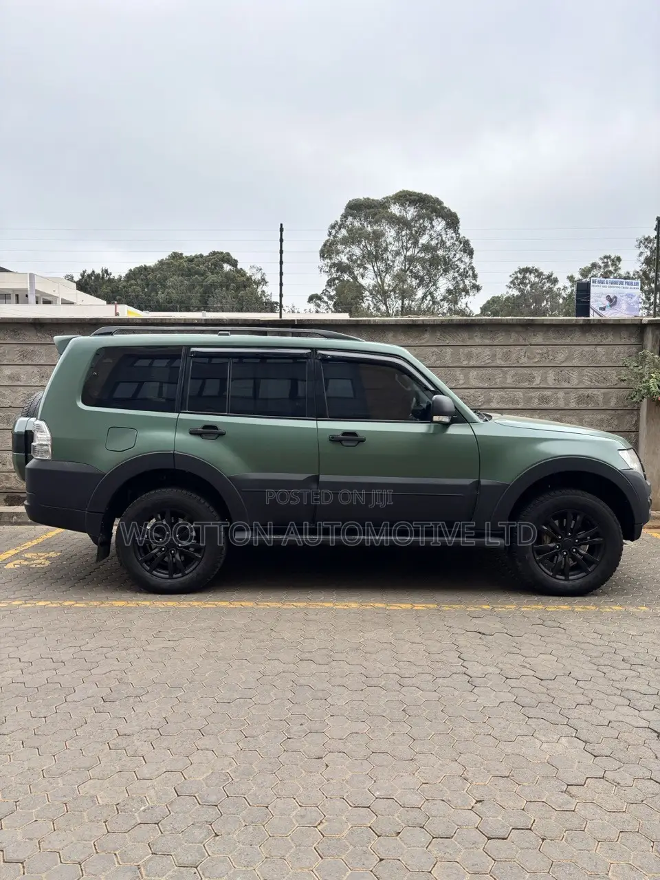 Mitsubishi Pajero 2020 Green