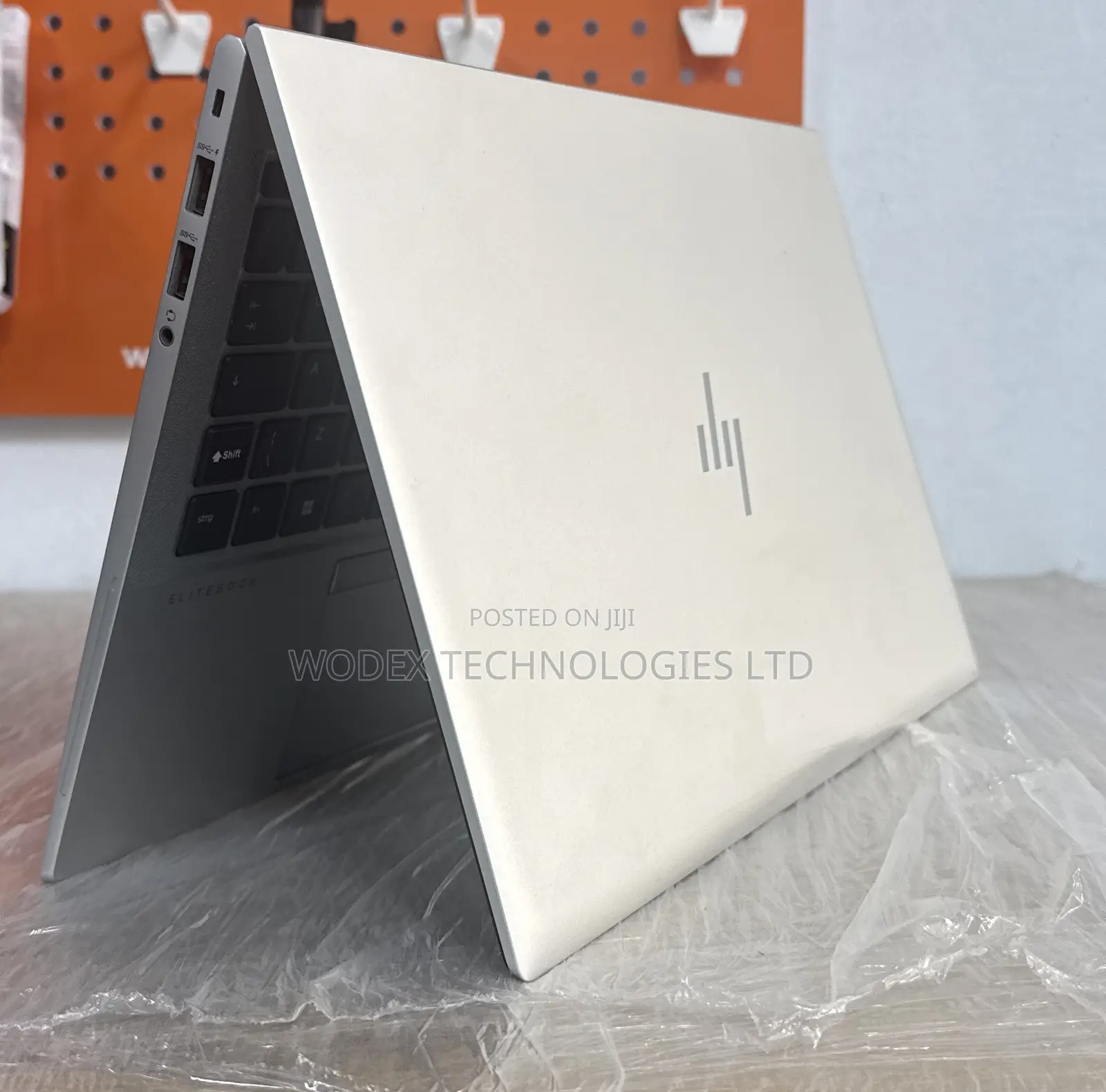 New Laptop HP EliteBook 840 G8 16GB Intel Core i5 SSD 256GB