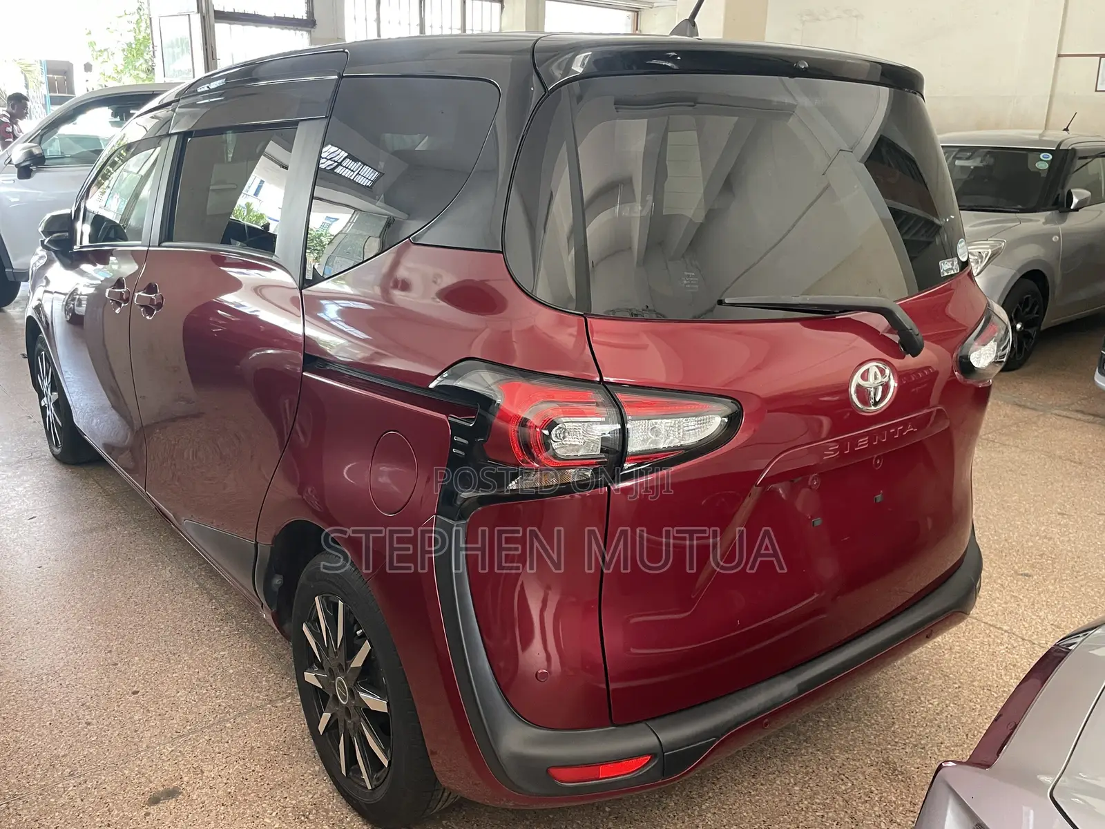 Toyota Sienta 1.5 FWD 2019 Maroon