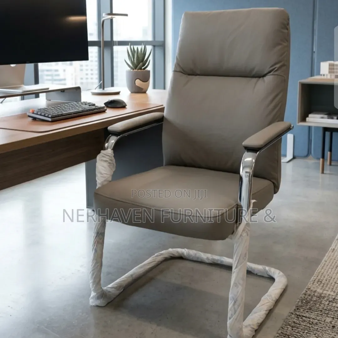 Executive Waiting Chairs – Stylish & Comfortable Reception Seating