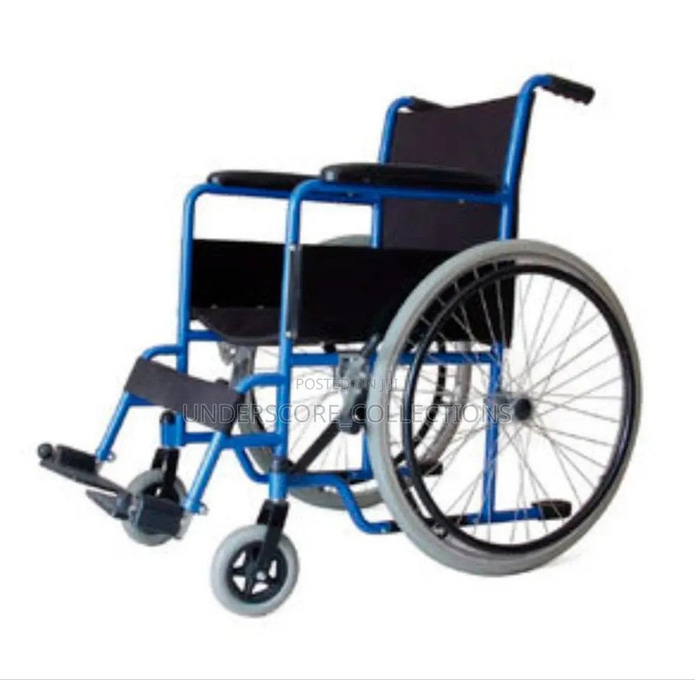 Standard Manual Wheelchair With a 18-Inch Seat Width
