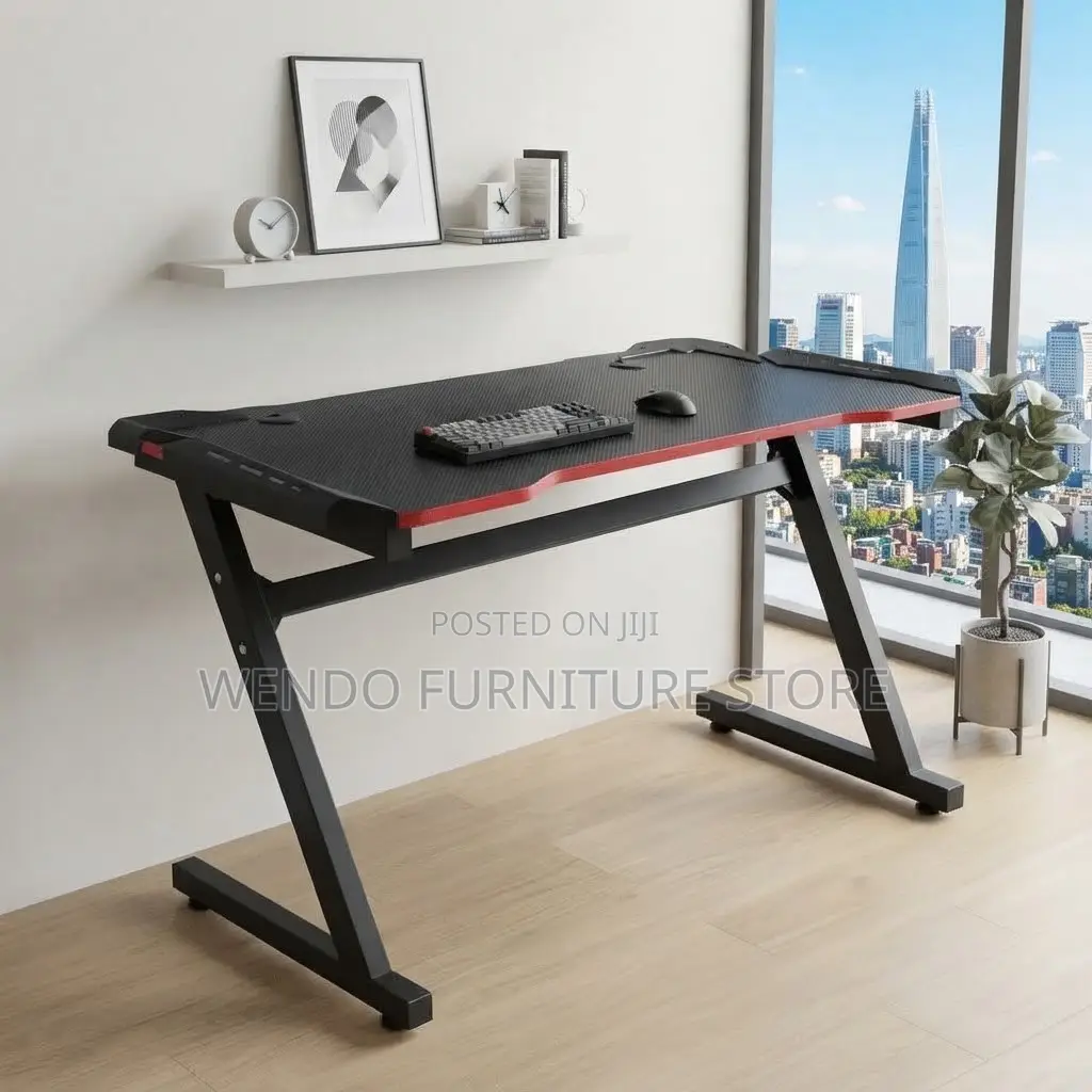 Office Desk; Moderns Studio Gaming Table