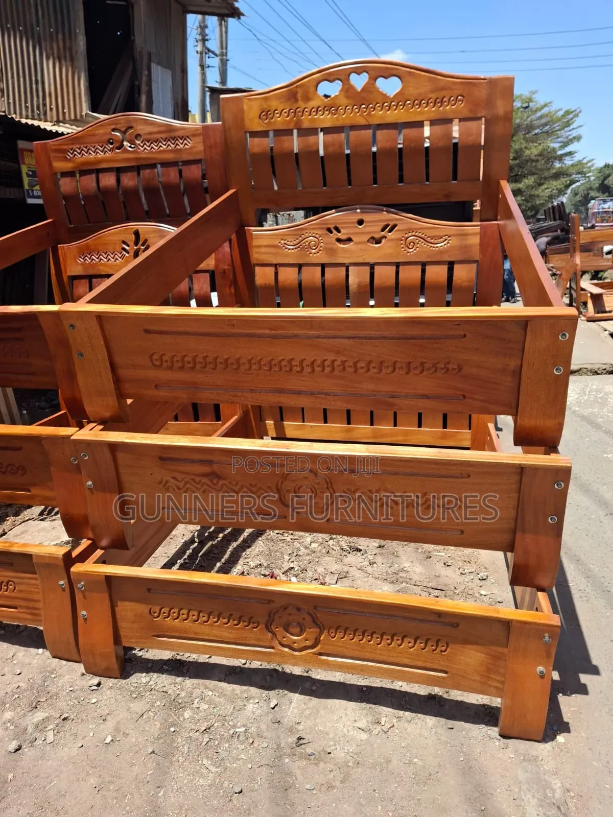 Mahogany Wooden Beds 5×6 Feets