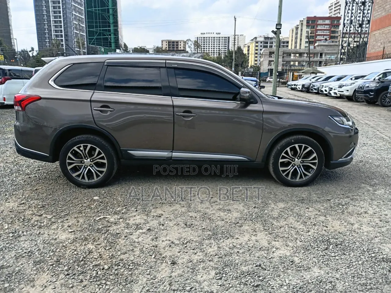 Mitsubishi Outlander 2015 Gray
