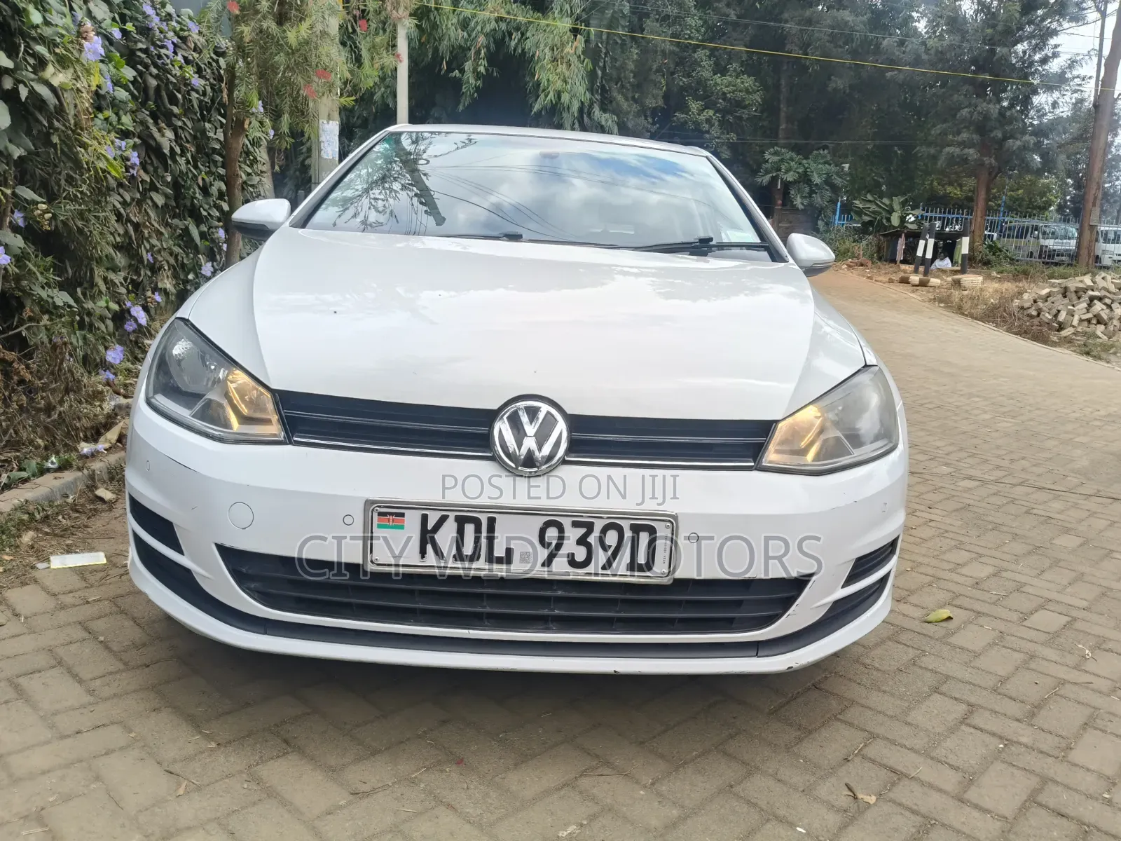 Volkswagen Golf 2015 White
